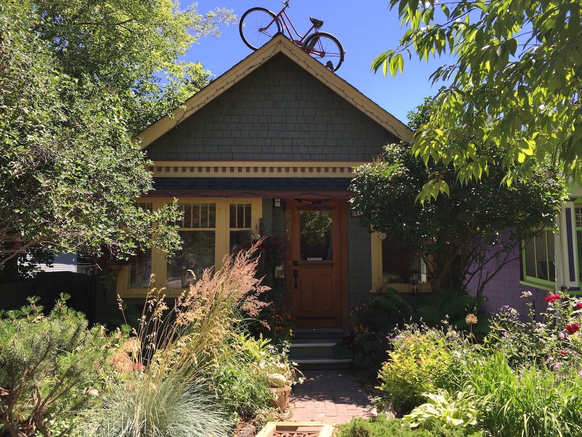 Riley Park, Sunnyside, McHugh Bluffs & Peace Bridge, NW Fit Frog